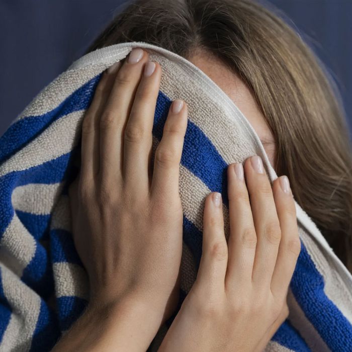 Blomus Arto Bath Towel - Mazarine Blue