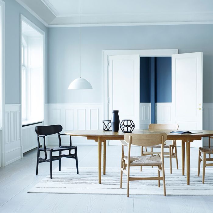 Carl Hansen CH339 Dining Table