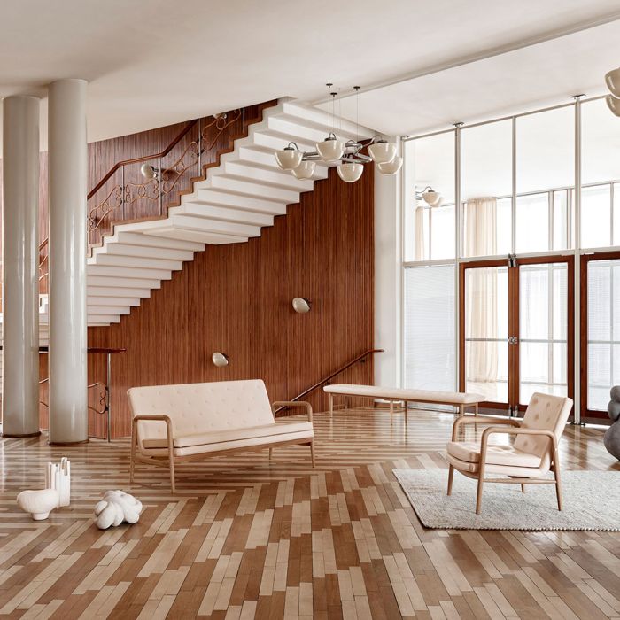 Carl Hansen VLA77 Foyer Sofa