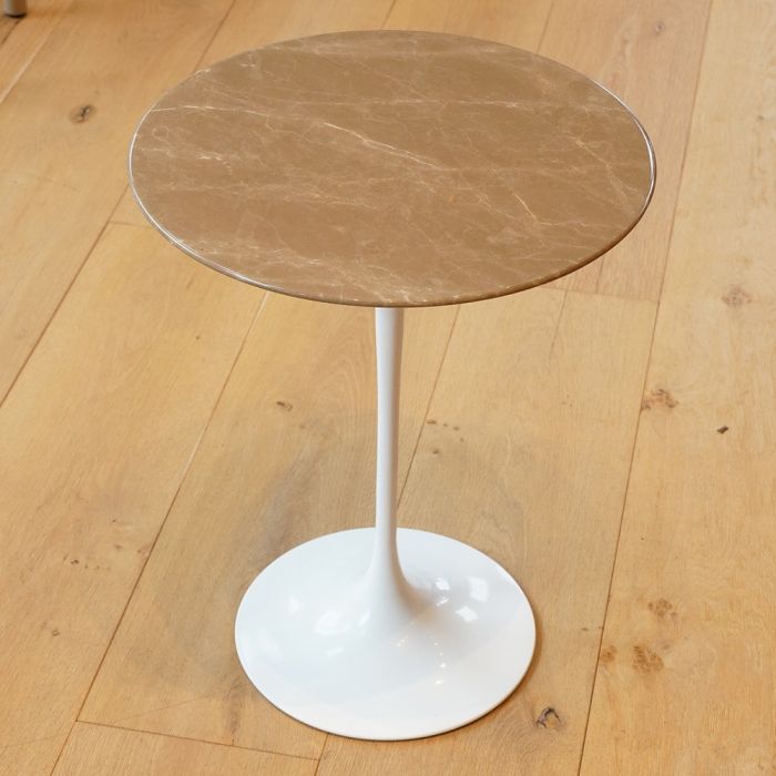 Knoll Saarinen Round Side Table - Emperador Light Marble
