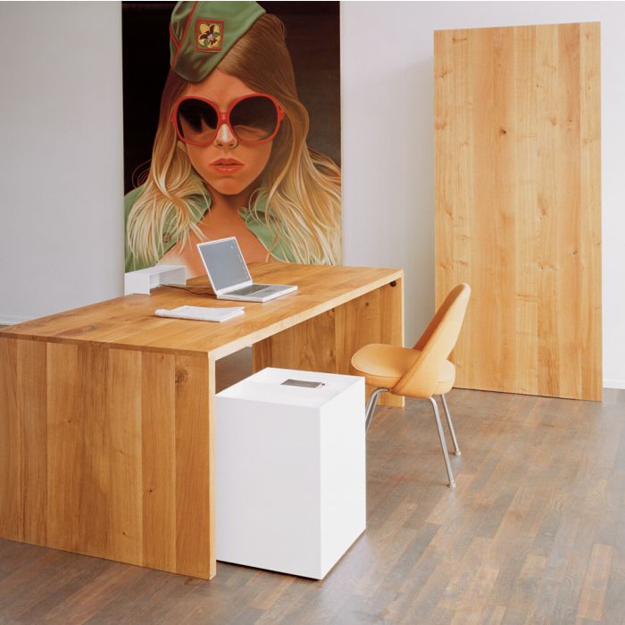 E15 Ponte Dining Table TA01