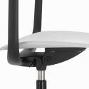 Vitra Mynt Plastic Chair RE - Four Star Base
