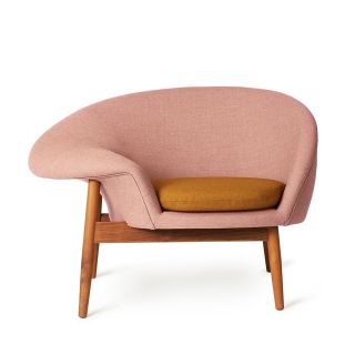 Warm Nordic Fried Egg Chair