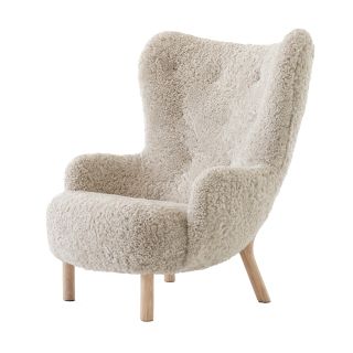 VB3 Petra Lounge Chair, oak base & Moonlight sheepskin upholstery