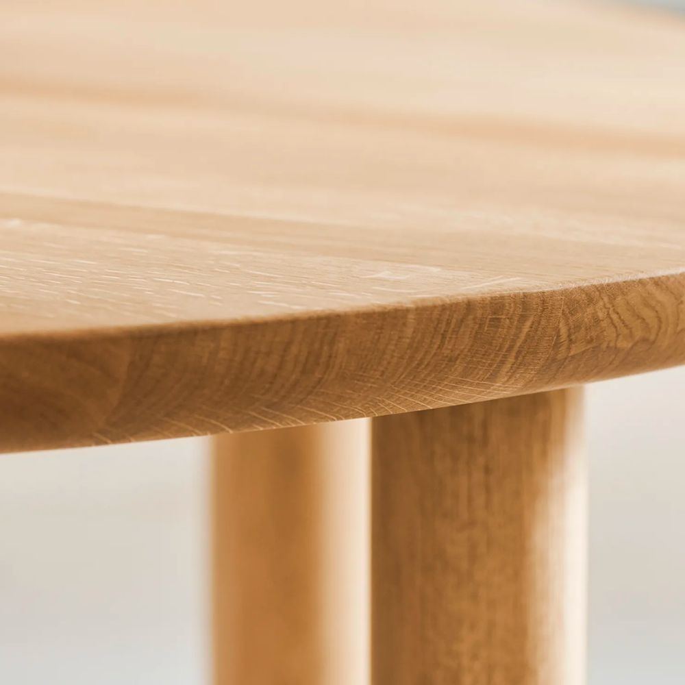 bolia-latch-dining-table-utility-design-uk