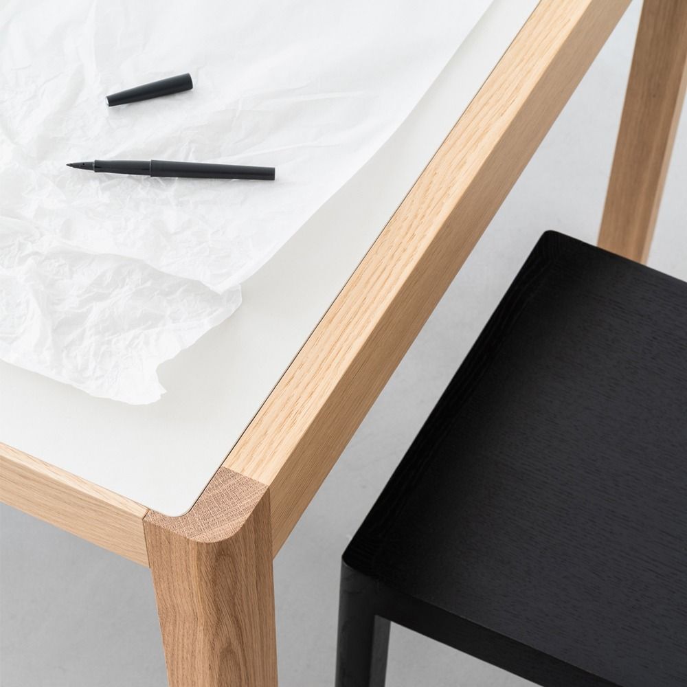Muuto Workshop Table Grey Linoleum 140x92cm | 25% Off