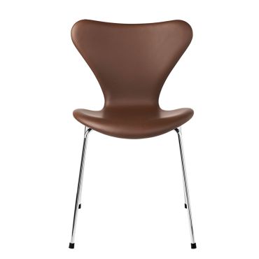Fritz Hansen Series 7 Chair - Upholstered brown leather
