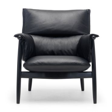 Carl Hansen E015 Embrace Lounge Chair