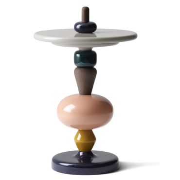 &Tradition Shuffle Table 
Spectrum