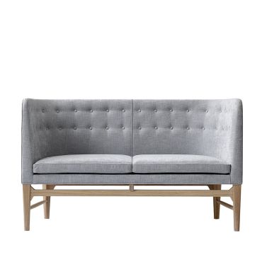 &Tradition Mayor AJ6 Sofa grey with oiled oak 