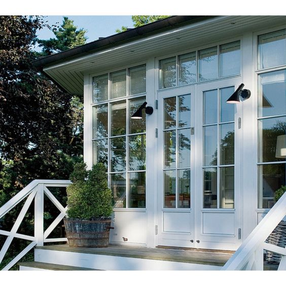 Louis Poulsen AJ 50 Outdoor Wall Light