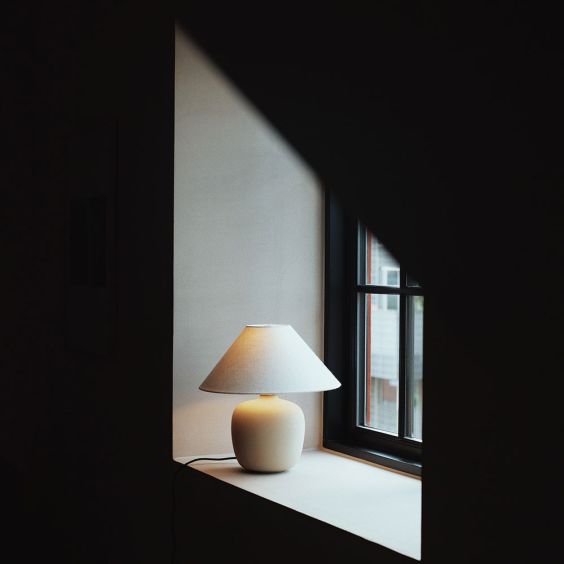 Audo Copenhagen Torso Table Lamp 37 - Sand