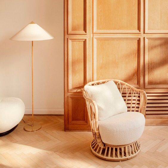 Gubi 9602 Floor Lamp