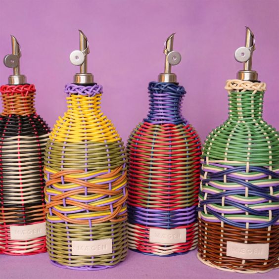 MAEGEN Woven Oil Pourer - Olive & Red