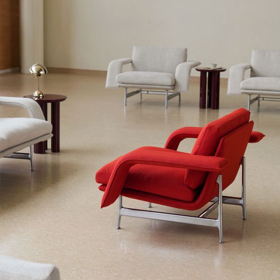 &Tradition Meantime Lounge Chair AV29