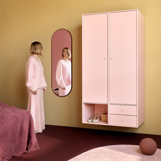 Montana SP824R Colour Frame Mirror - Figure