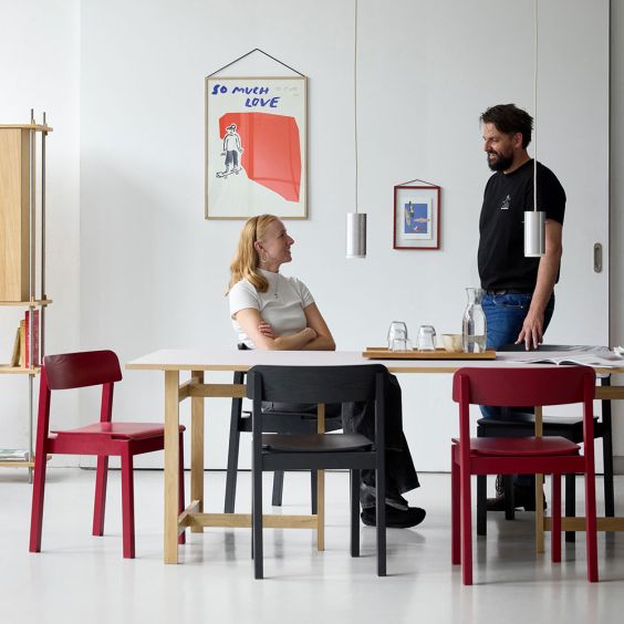 MOEBE Everyday Chair