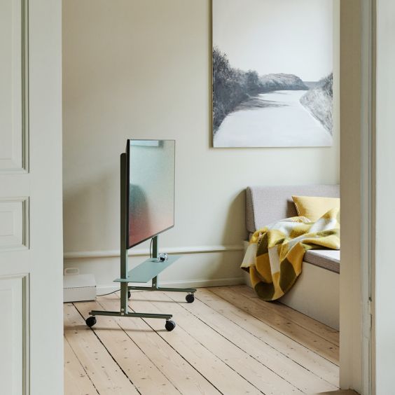 Pedestal Straight Rollin' TV Stand