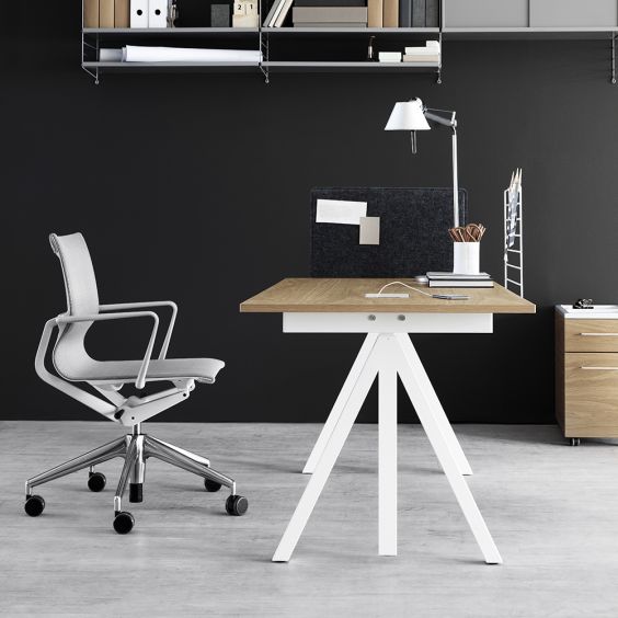 String Works Height Adjustable Workdesk