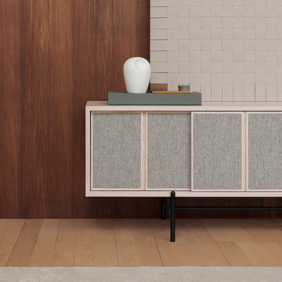 L. Ercolani Canvas Media Unit