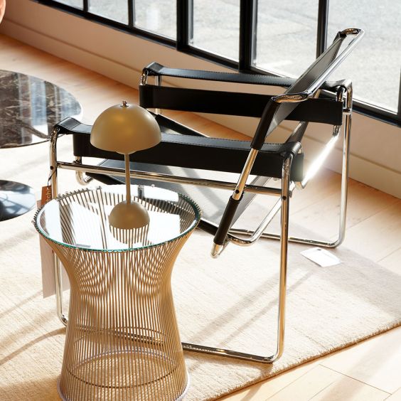 Knoll Wassily Lounge Chair - Cowhide Black