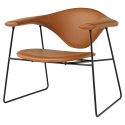 Gubi Masculo Lounge Chair - Sled Base