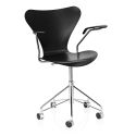 Fritz Hansen Series 7 Swivel Armchair