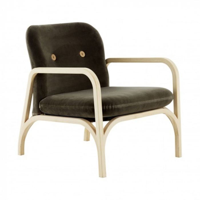 Easy chair shop making