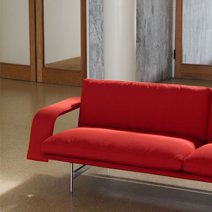 &Tradition Meantime 2 Seater Sofa AV30