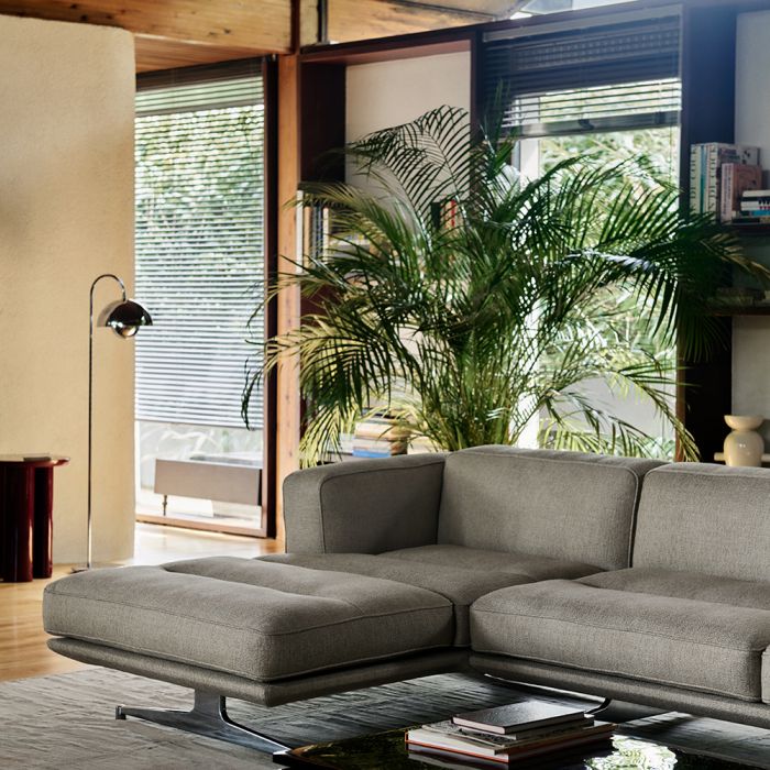 &Tradition Flowerpot Floor Lamp VP12