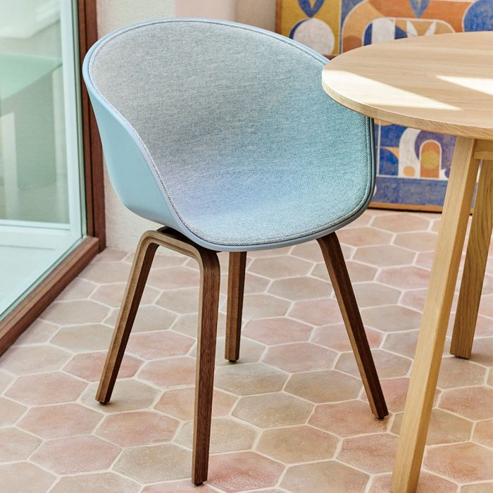 Aac22 chair hot sale