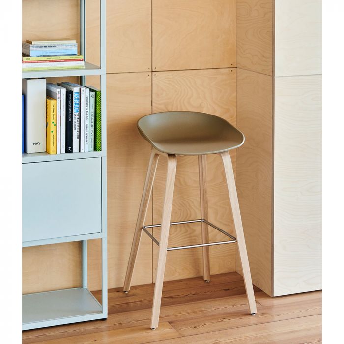 Hay AAS 32 2.0 Stool 