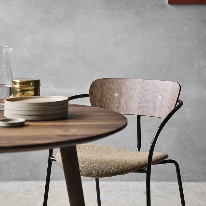 &Tradition Pavilion AV4 Chair
