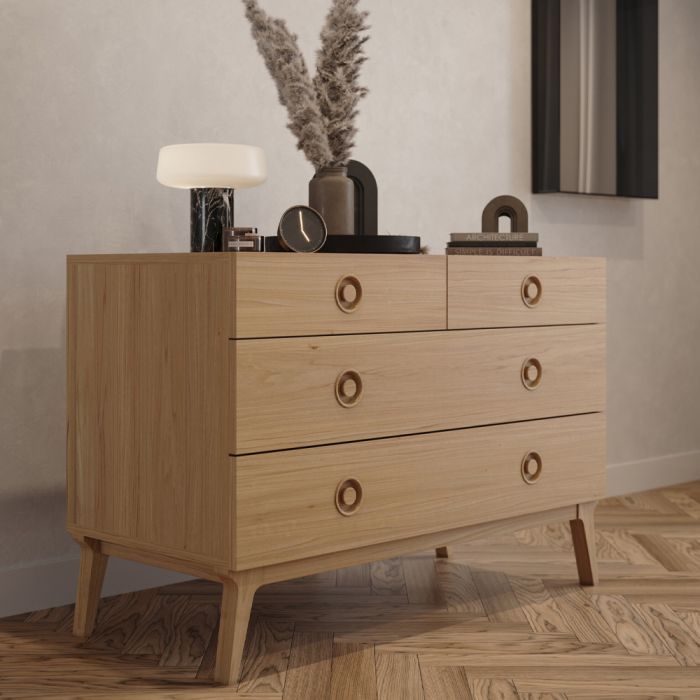 Case Furniture Valentine Chest Of Drawers