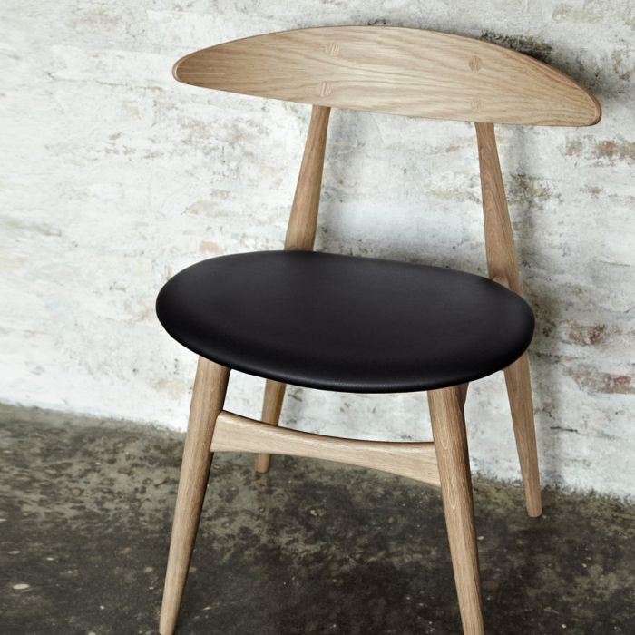Carl Hansen CH33P Upholstered Dining Chair