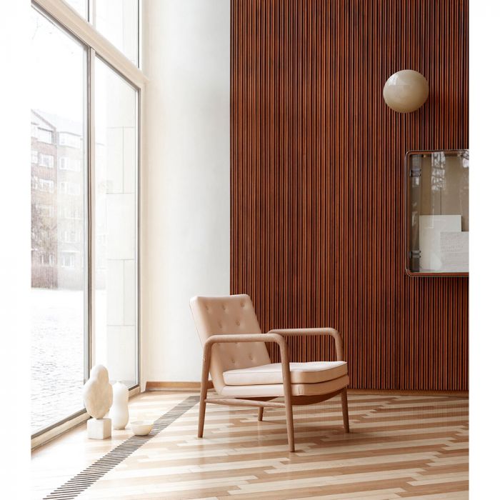 Carl Hansen & Son VLA76 Foyer Lounge Chair