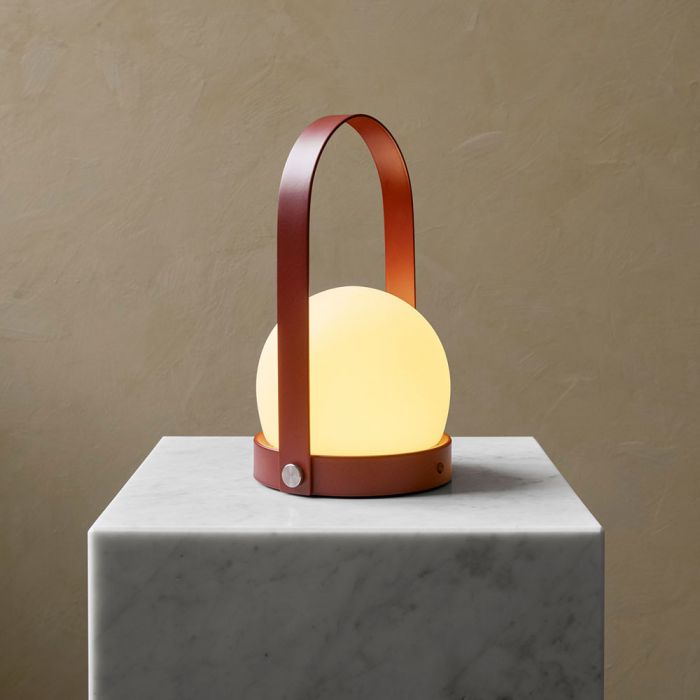 Audo Carrie LED Outdoor Table Lamp Burned Red