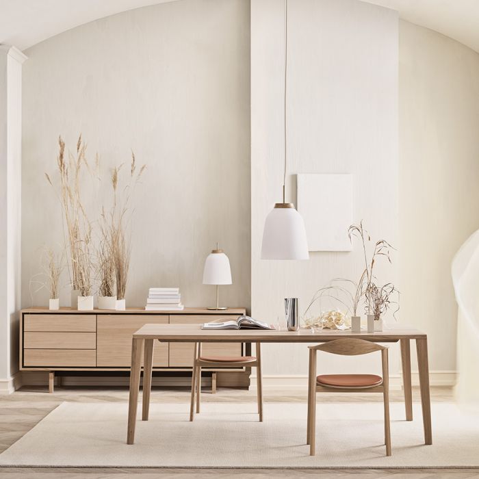 Bolia Graceful Dining Table - 200x95 cm, Oiled Oak