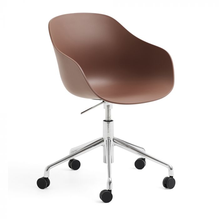 Brown plastic clearance lounge chairs