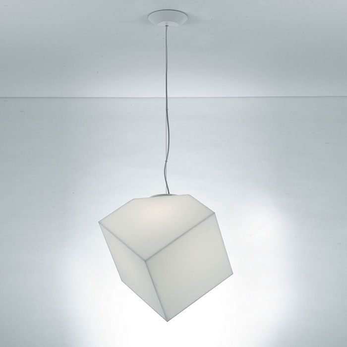 Artemide Edge Pendant Light