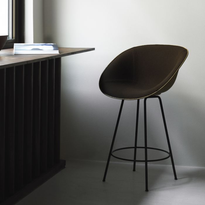 Normann Copenhagen Mat Bar Armchair - Upholstered
