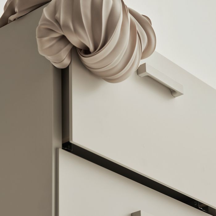 String Relief Chest of Drawers Tall, Leg Base