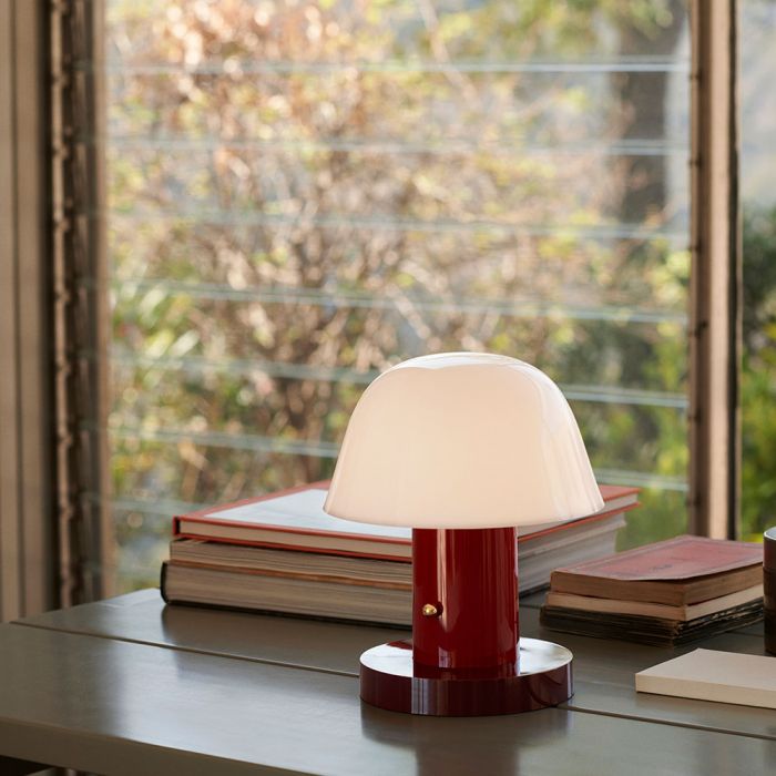 &Tradition Setago JH27 Portable Table Lamp