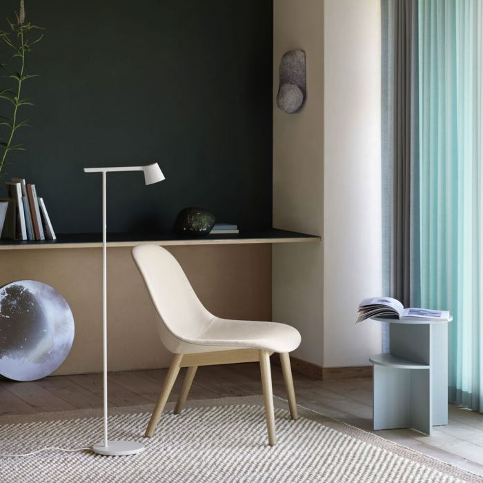 Muuto Tip Floor Lamp