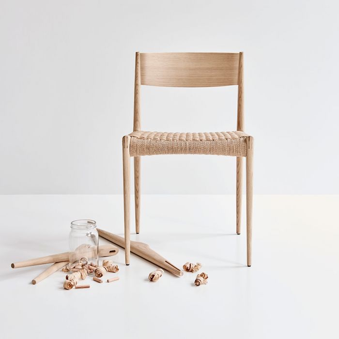 DK3 Pia Chair