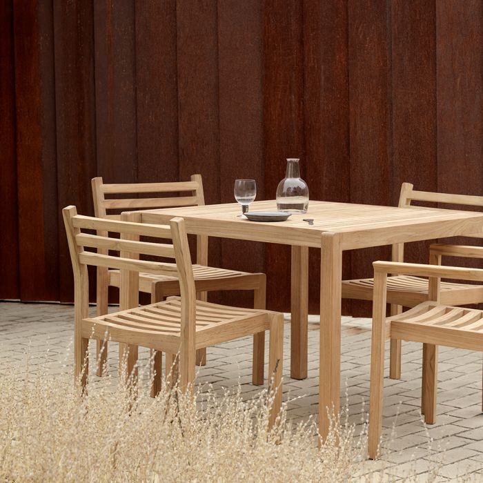 Carl Hansen & Son AH902 Outdoor Dining Table - Square