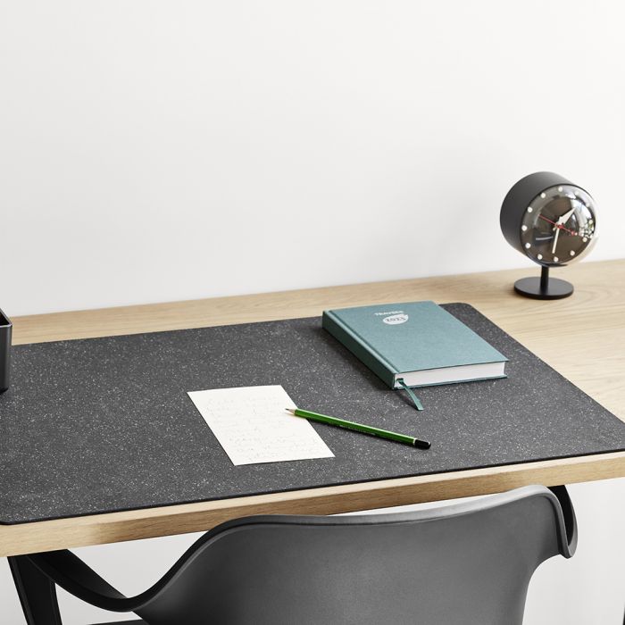 Vitra Night Desk Clock - Black