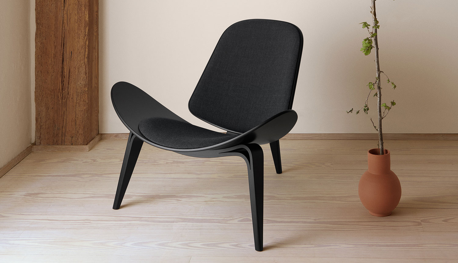 Spotlight on the Carl Hansen & Son CH07 Shell Chair